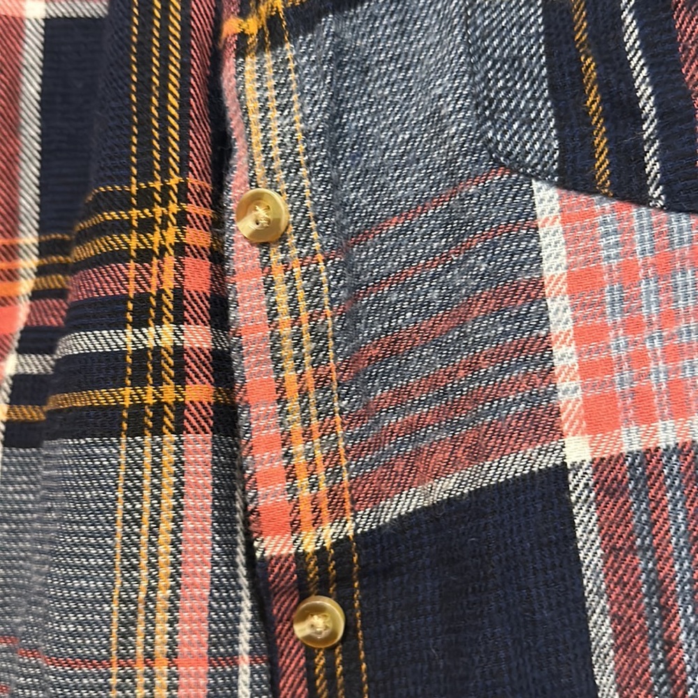 Buttoned up flannel!!! - Picture 2 of 3